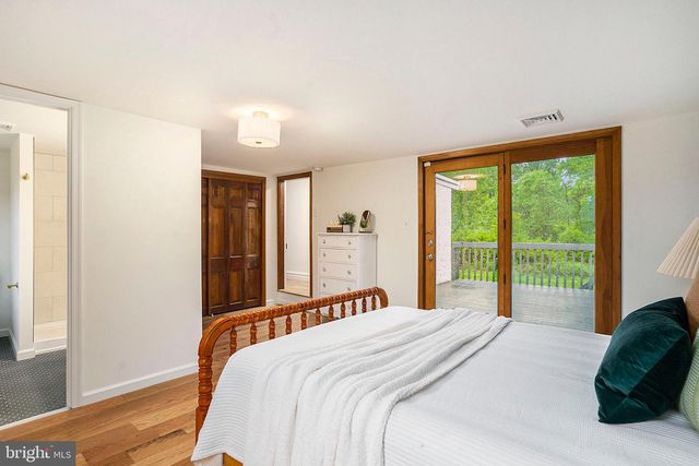 1237 W KING RD, Malvern, PA 19355