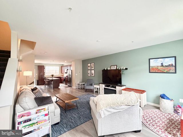 8468 RANDELL RIDGE, Frederick, MD 21704
