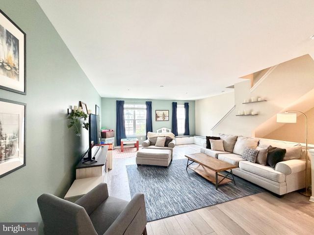 8468 RANDELL RIDGE, Frederick, MD 21704