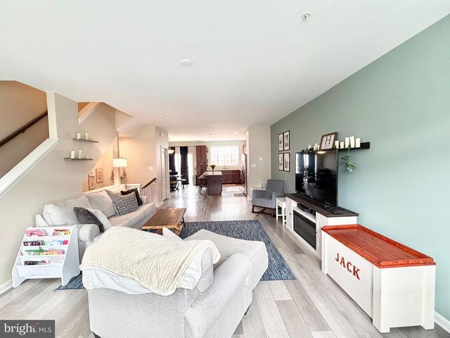 8468 RANDELL RIDGE, Frederick, MD 21704