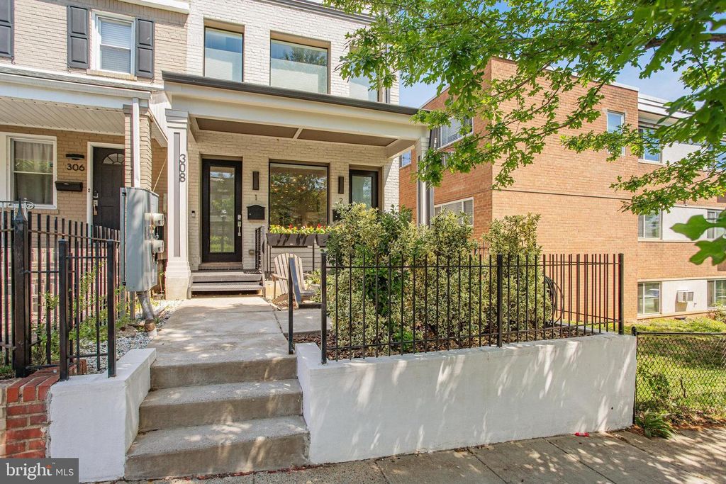 308 U ST NE #1, Washington, DC 20002