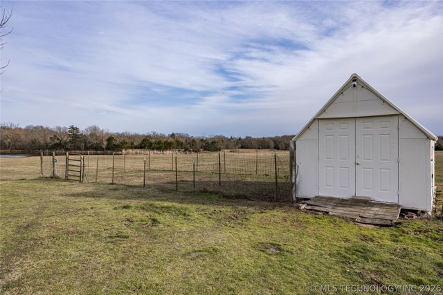 1522 Burney Cemetary, Calera, OK 74730