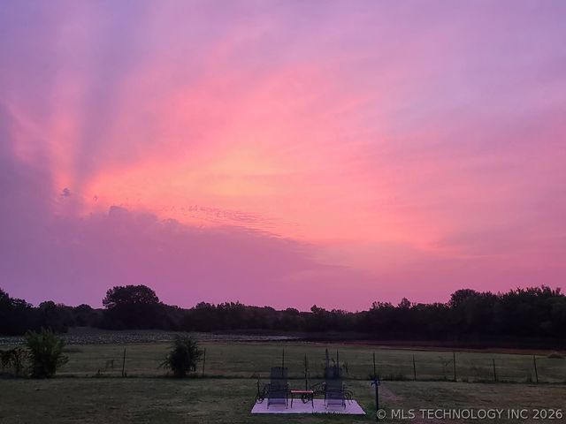1522 Burney Cemetary, Calera, OK 74730