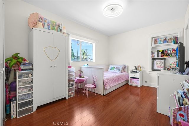 1067 N Wilton Place, Los Angeles, CA 90038