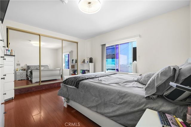 1067 N Wilton Place, Los Angeles, CA 90038