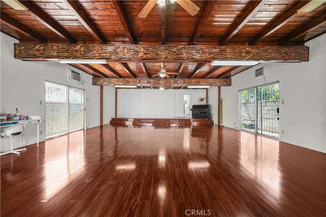 1067 N Wilton Place, Los Angeles, CA 90038