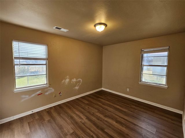 807 Haynes DR, Killeen, TX 76543