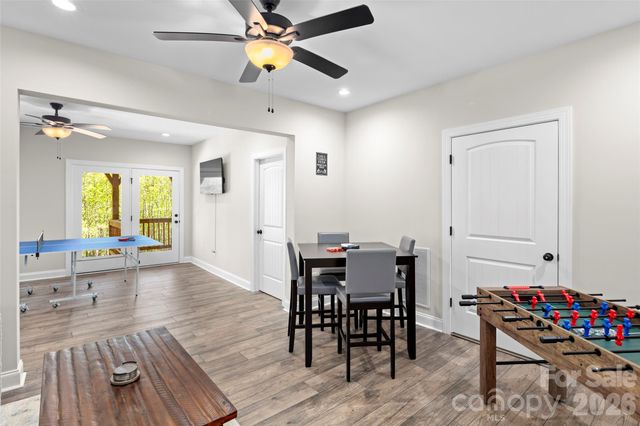 233 Arcadia Falls Way, Black Mountain, NC 28711