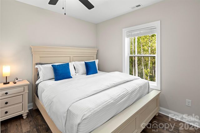 233 Arcadia Falls Way, Black Mountain, NC 28711