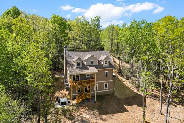 233 Arcadia Falls Way, Black Mountain, NC 28711