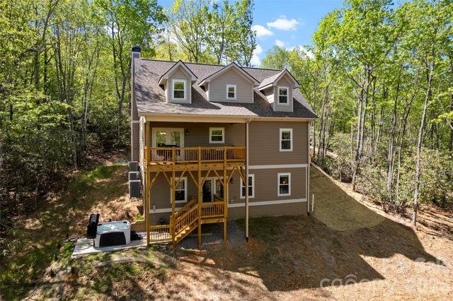 233 Arcadia Falls Way, Black Mountain, NC 28711