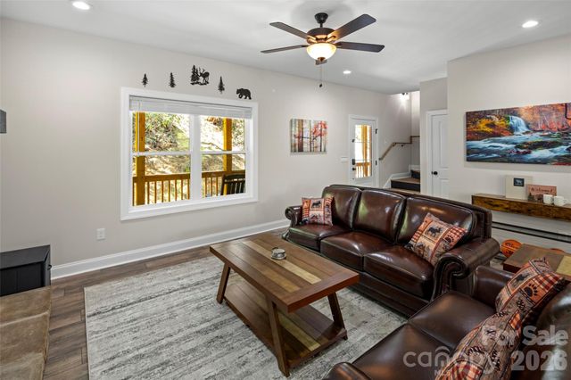 233 Arcadia Falls Way, Black Mountain, NC 28711