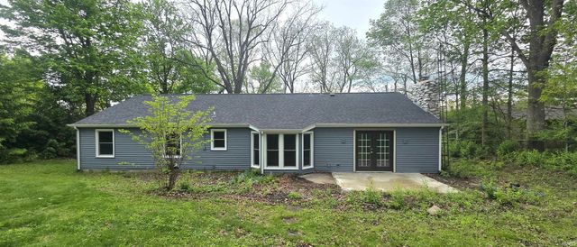 11207 W State Road 14 Road, Fort Wayne, IN 46814