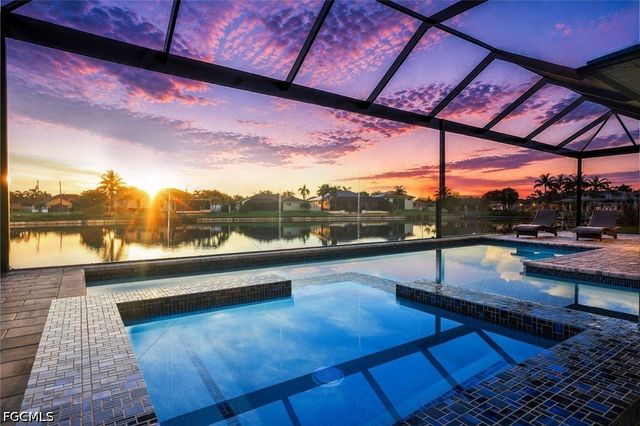 3051 SW 27th PL, Cape Coral, FL 33914