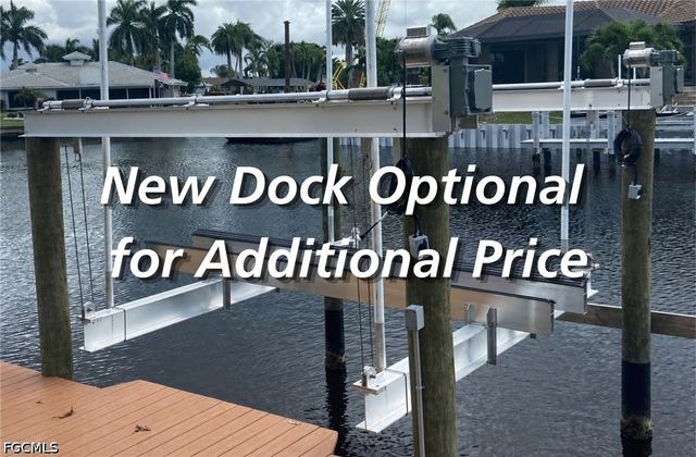 3051 SW 27th PL, Cape Coral, FL 33914
