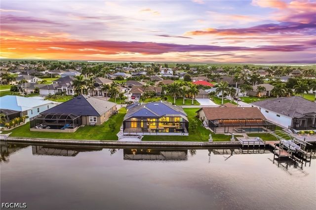 3051 SW 27th PL, Cape Coral, FL 33914