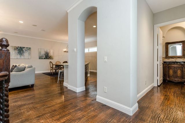 3817 Bowser Avenue C, Dallas, TX 75219