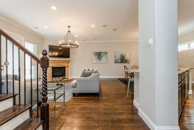 3817 Bowser Avenue C, Dallas, TX 75219
