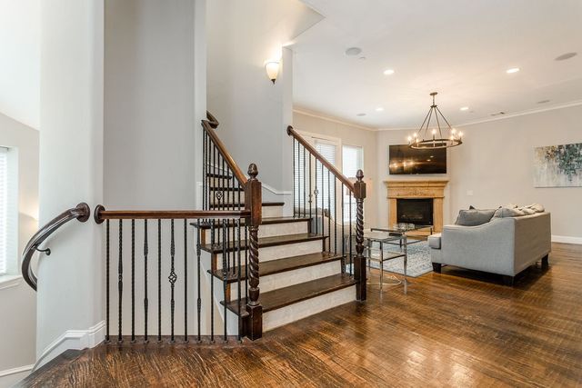 3817 Bowser Avenue C, Dallas, TX 75219