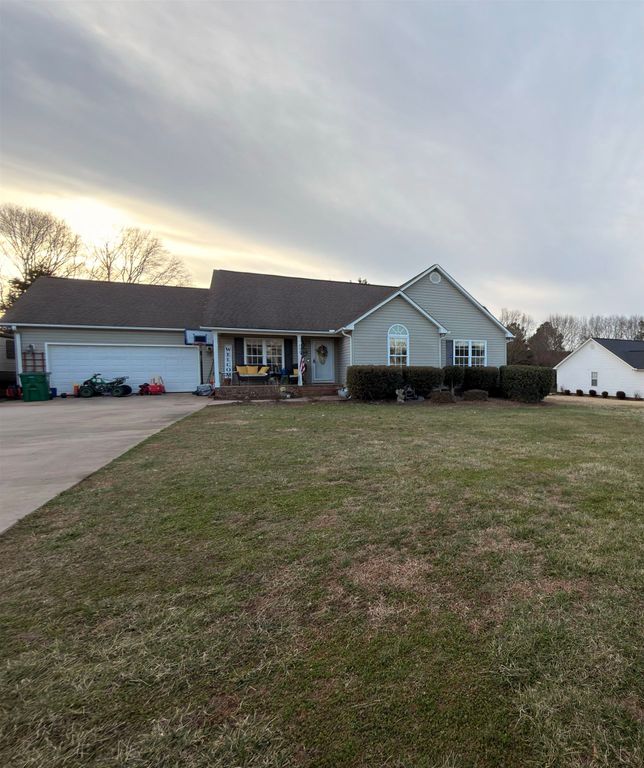 253 Profitts Way, Inman, SC 29349