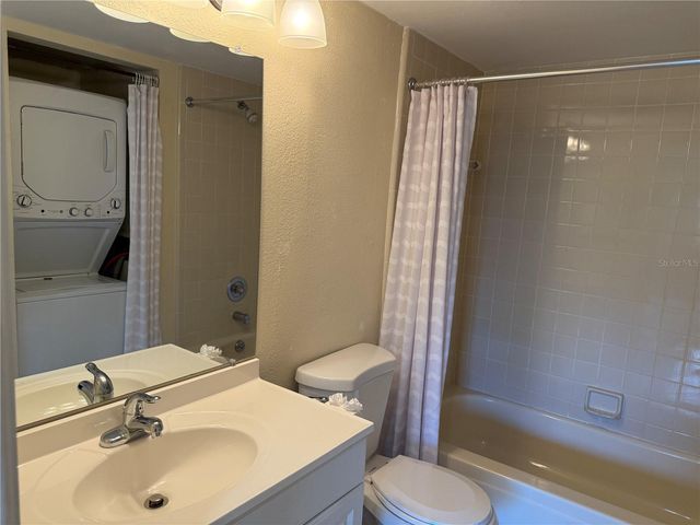 5697 ASHTON LAKE DRIVE 6, Sarasota, FL 34231