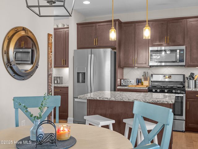 129 Oyster Landing Drive, Sneads Ferry, NC 28460