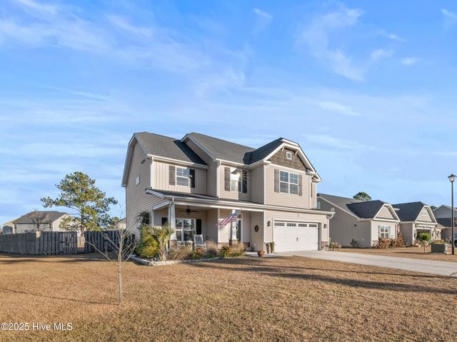 129 Oyster Landing Drive, Sneads Ferry, NC 28460