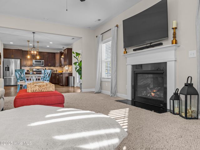 129 Oyster Landing Drive, Sneads Ferry, NC 28460