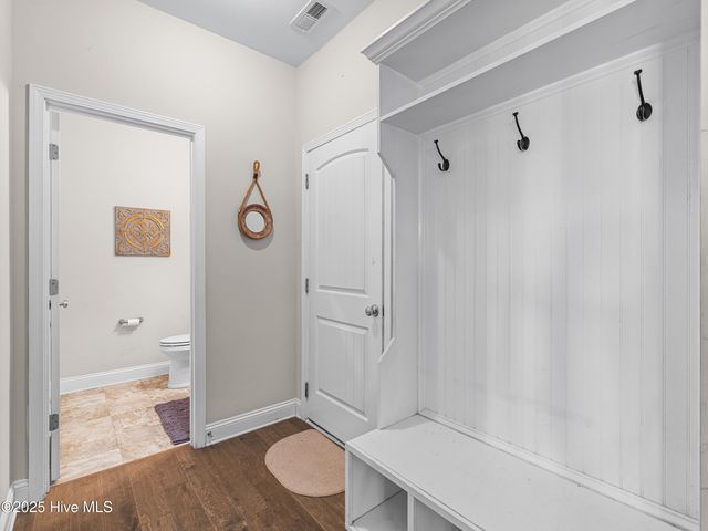 129 Oyster Landing Drive, Sneads Ferry, NC 28460