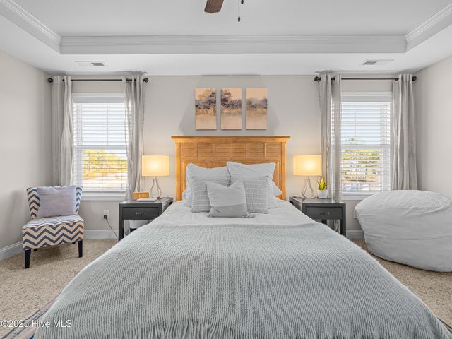 129 Oyster Landing Drive, Sneads Ferry, NC 28460