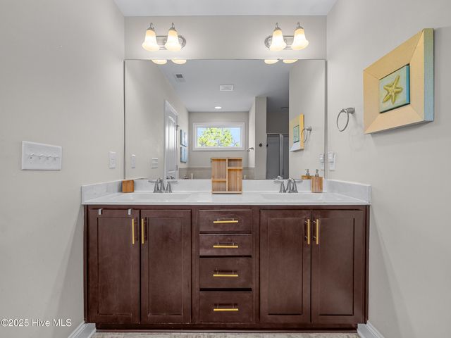 129 Oyster Landing Drive, Sneads Ferry, NC 28460