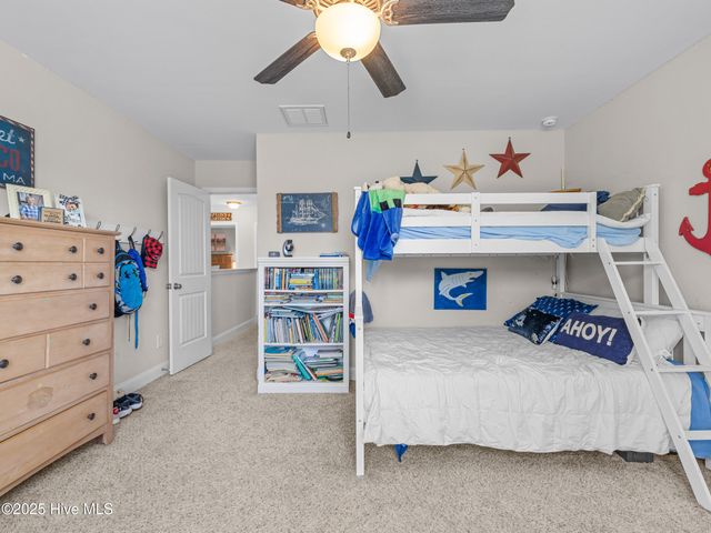 129 Oyster Landing Drive, Sneads Ferry, NC 28460