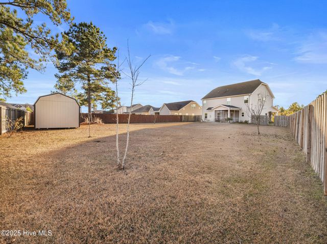 129 Oyster Landing Drive, Sneads Ferry, NC 28460