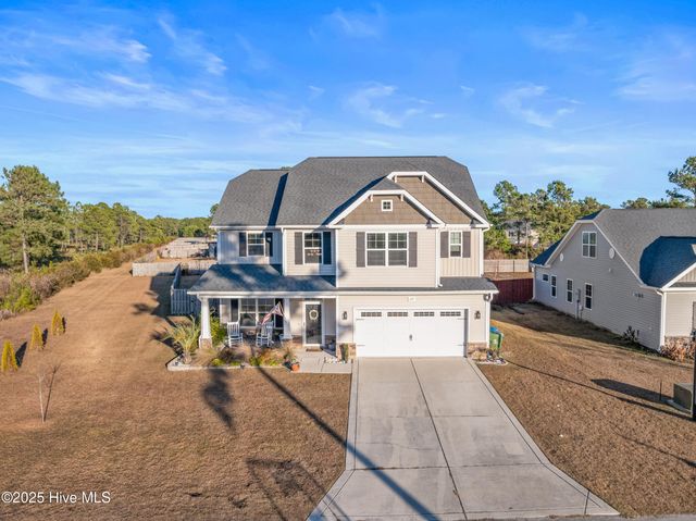 129 Oyster Landing Drive, Sneads Ferry, NC 28460
