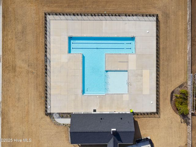 129 Oyster Landing Drive, Sneads Ferry, NC 28460