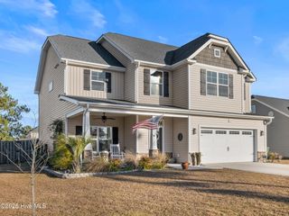 129 Oyster Landing Drive, Sneads Ferry, NC 28460