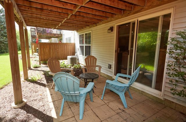 529 Horizon Drive, Bartlett, IL 60103