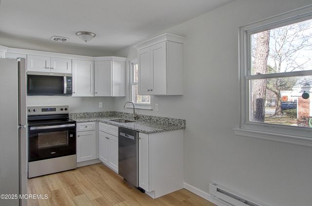 57 Yorktowne Parkway A, Whiting, NJ 08759