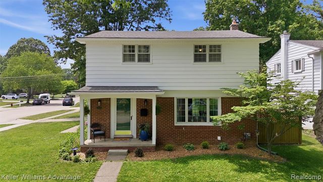17415 Sunset Street, Livonia, MI 48152