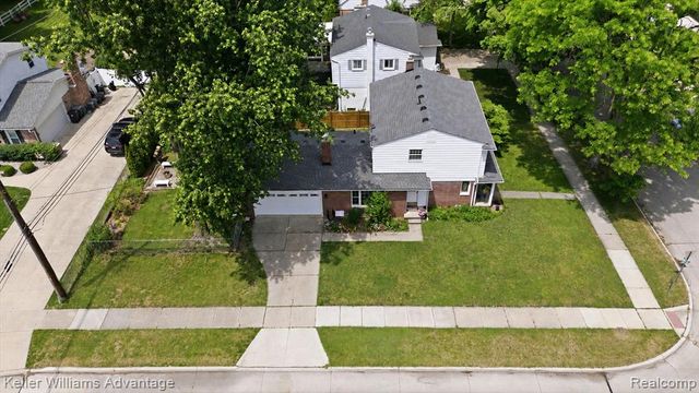 17415 Sunset Street, Livonia, MI 48152