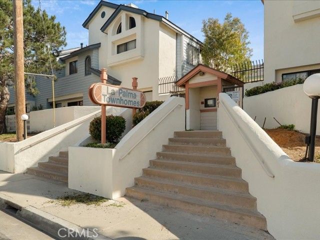 15111 Freeman, Lawndale, CA 90260