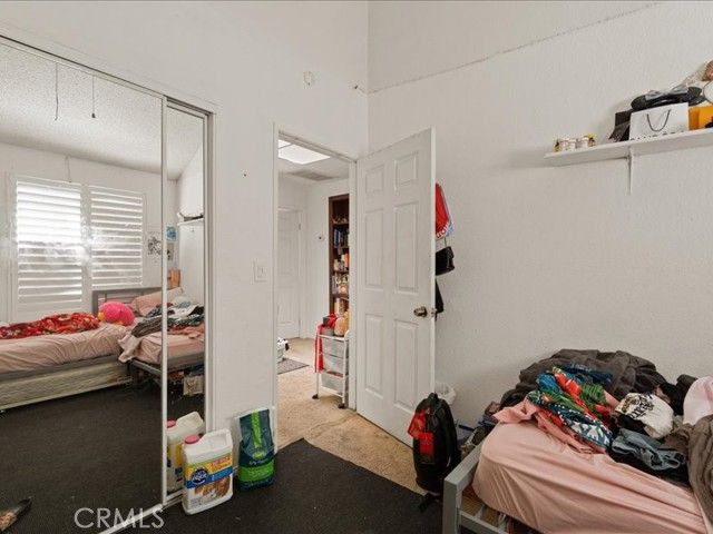 15111 Freeman, Lawndale, CA 90260