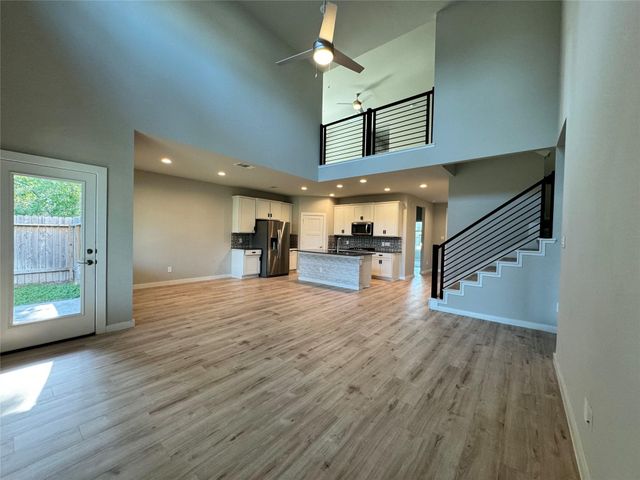 10213 Prairie Creek Lane, Conroe, TX 77384