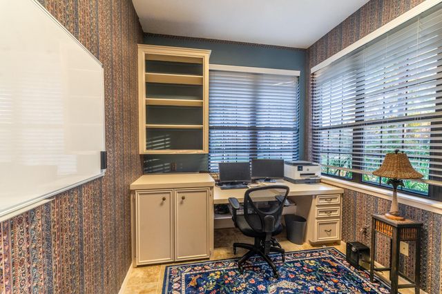 20 Amherst Court, Conroe, TX 77304