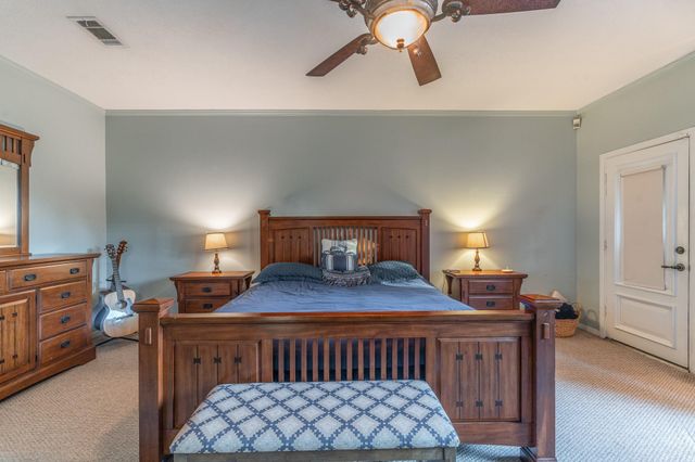 20 Amherst Court, Conroe, TX 77304