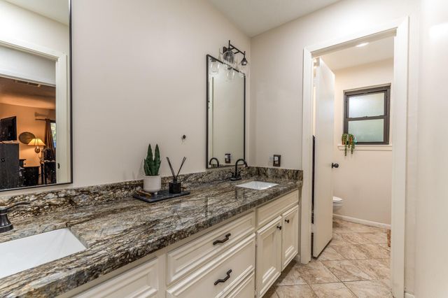 20 Amherst Court, Conroe, TX 77304