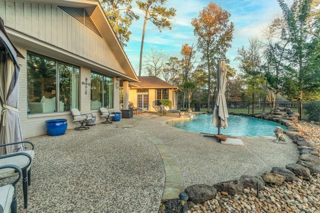 20 Amherst Court, Conroe, TX 77304