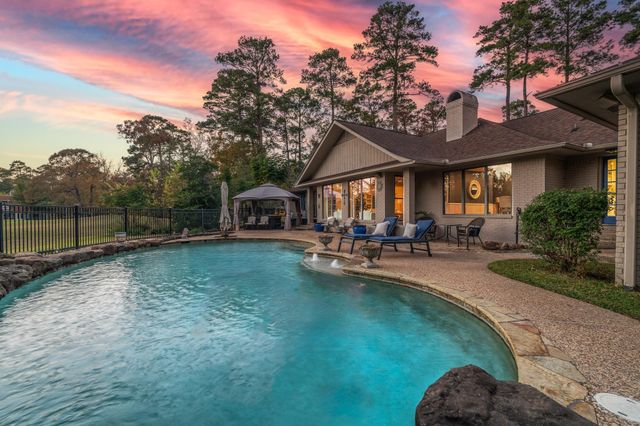 20 Amherst Court, Conroe, TX 77304