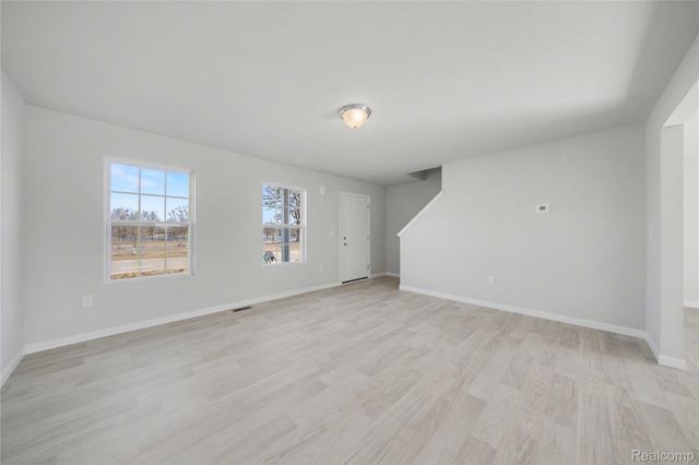 739 Lone Oak Way, Tecumseh, MI 49286