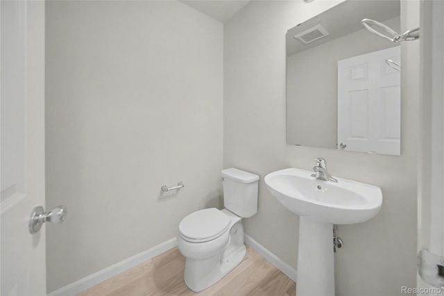 739 Lone Oak Way, Tecumseh, MI 49286